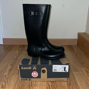 New Women’s Black Noir High Rain Boots size 9